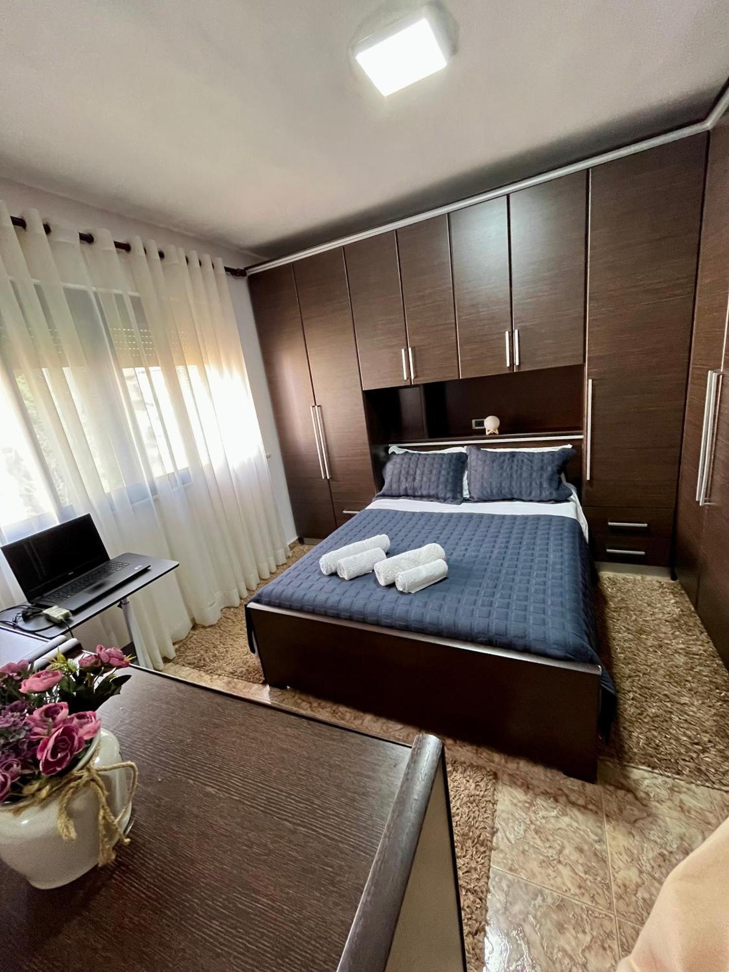 Tirana Center Tourist Apartment ภายนอก รูปภาพ
