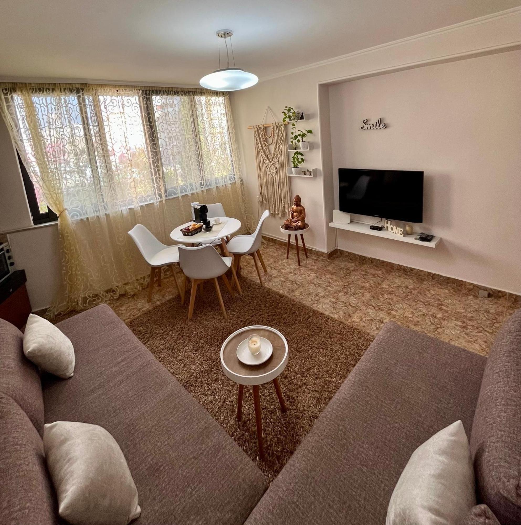 Tirana Center Tourist Apartment ภายนอก รูปภาพ
